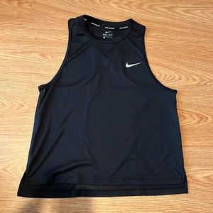 Nike dri fit running tank top medium mesh back